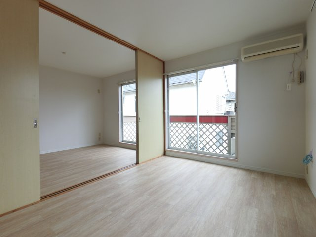 【居間・リビング】