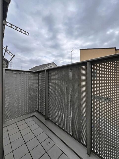 【バルコニー】