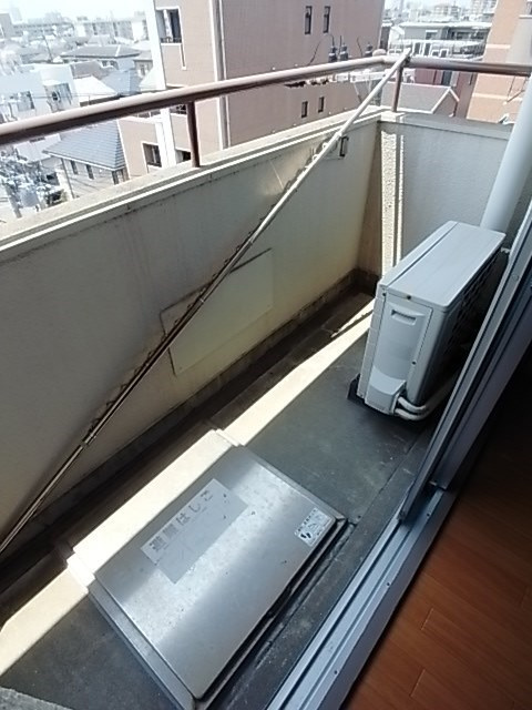 ドミトリー甲子園のバルコニー