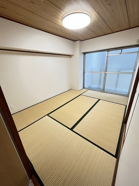鳴尾ハイツ（若草町）の和室