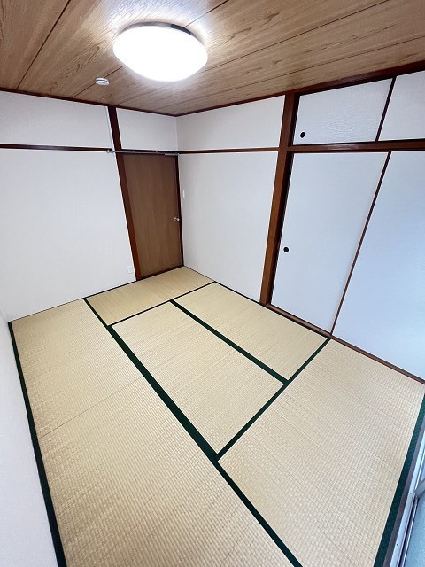 鳴尾ハイツ（若草町）の和室
