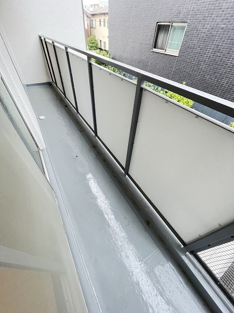 鳴尾ハイツ（若草町）のバルコニー
