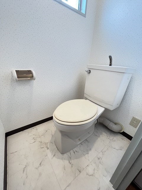 鳴尾ハイツ（若草町）のトイレ