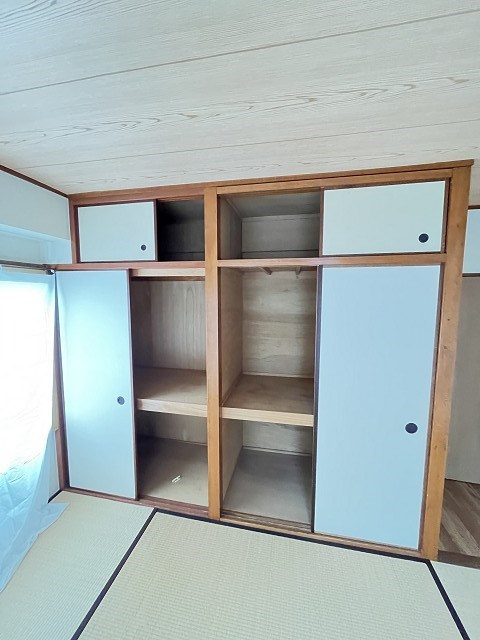 鳴尾ハイツ（若草町）の和室