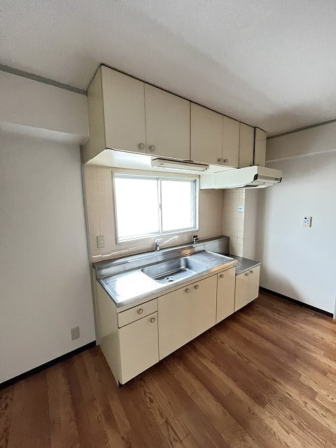 鳴尾ハイツ（若草町）のキッチン