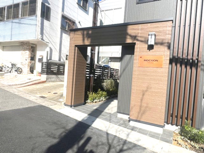 【エントランス】 | MOCXION御影