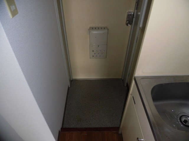 シティーコーポ比治山の玄関|ゆったりとした玄関です