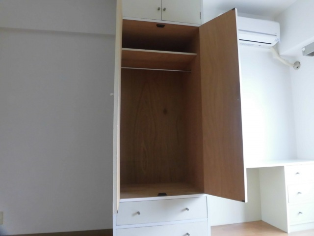 シティーコーポ比治山の収納|小物を収納するのに便利です