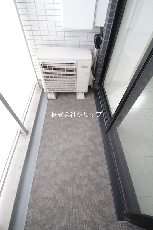 Le'a横濱東口弐番館のバルコニー