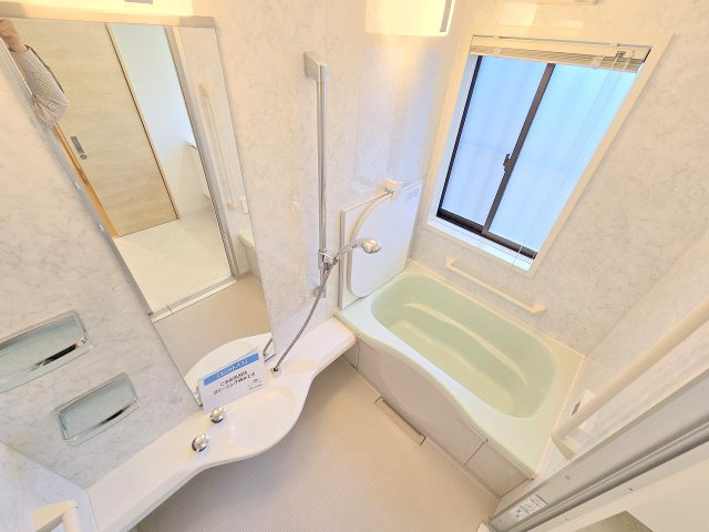羽村市羽西１丁目中古戸建の浴室