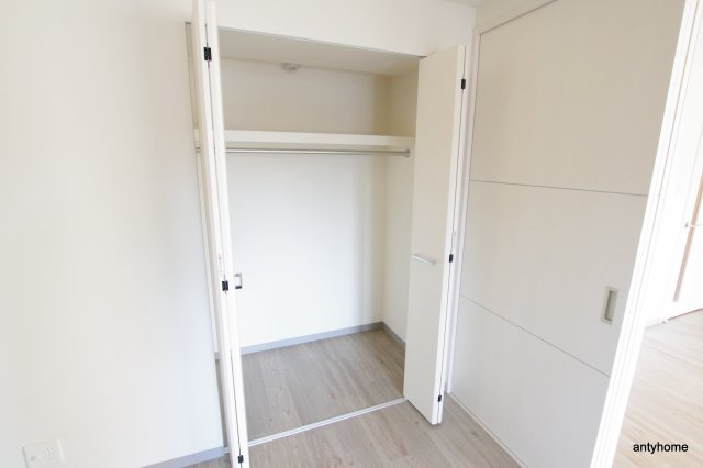 エルデ北堀江 仲介手数料無料の収納