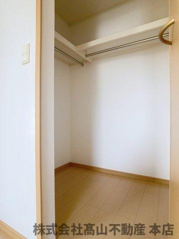 グレース城西ヶ丘Ａの収納