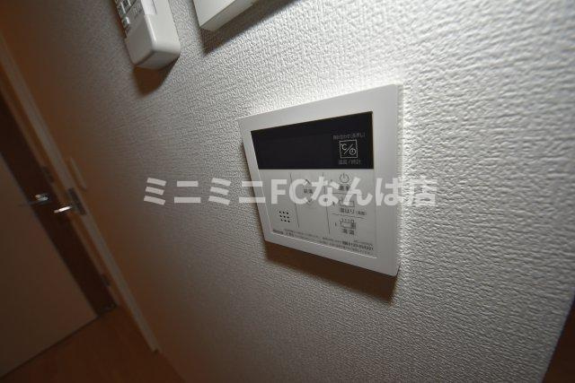 セレニテ難波ミラク参番館