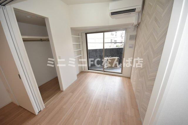 セレニテ難波ミラク参番館の寝室