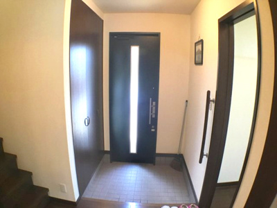 【玄関】 | 柏原町大新屋中古住宅