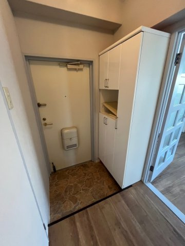 COZY西宮の玄関