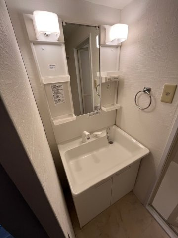 COZY西宮の洗面所