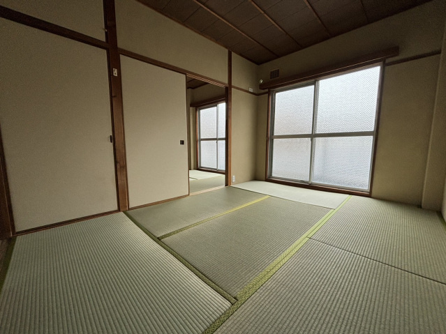 野崎ビルの和室|い草の香りが落ち着く素敵な和室です