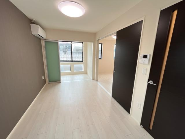 アメニティ１００の居間・リビング|リビング