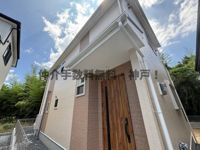 【外観】 | 神戸市西区押部谷町西盛　新築戸建2号棟　仲介手数料無料！ | 西区押部谷町西盛　新築2号棟　仲介手数料無料！