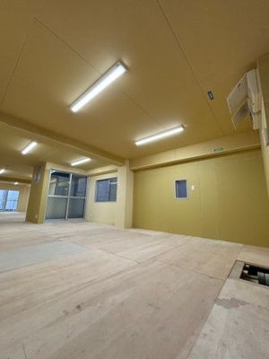 【内装】 | パンブロス１３