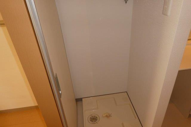 ラ・ペジーブルのその他|洗濯機置き場