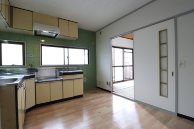 【居間・リビング】 | シャトル中宮