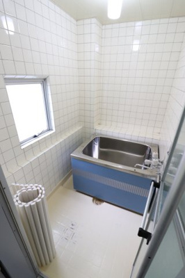 【浴室】 | シャトル中宮