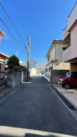 山田5丁目の前面道路含む現地写真