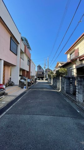 山田5丁目の前面道路含む現地写真