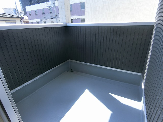 笠屋町戸建B棟のバルコニー
