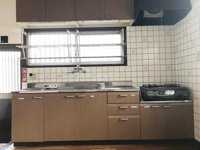 緑町戸建てのキッチン|使いやすいキッチンです