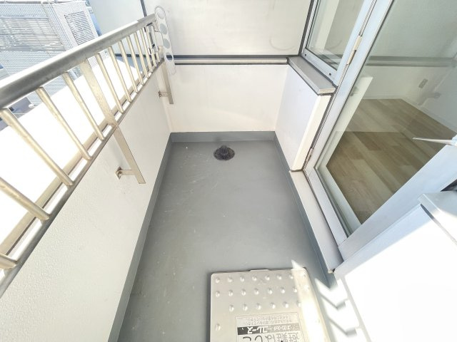 港区虎ノ門３丁目の賃貸マンションのバルコニー