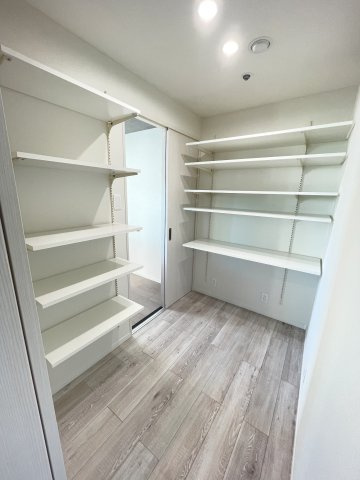 港区虎ノ門３丁目の賃貸マンションのその他|パントリー