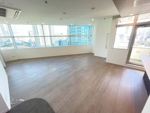 港区虎ノ門３丁目の賃貸マンションの居間・リビング