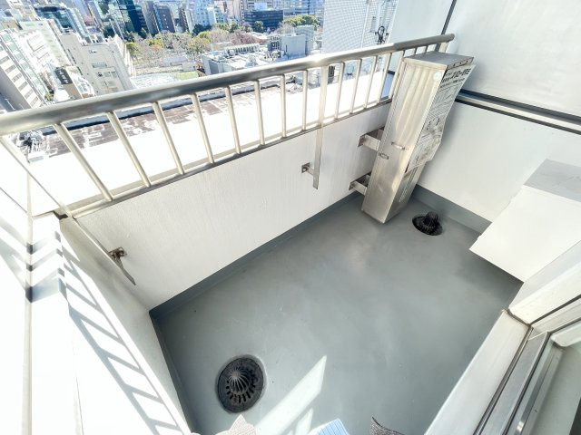 港区虎ノ門３丁目の賃貸マンションのバルコニー