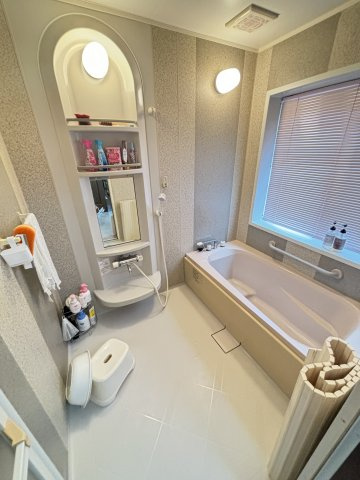 【浴室】 | 宇城市小川町江頭 | ☆清潔感のあるバスルーム！日々の疲れも癒せそうですね♪☆