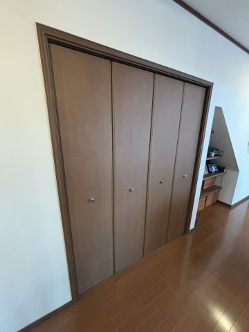 【収納】 | 宇城市小川町江頭 | ☆1階LDK内の収納・階段下収納スペース☆