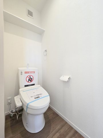 青梅市新町1丁目　全1棟のトイレ