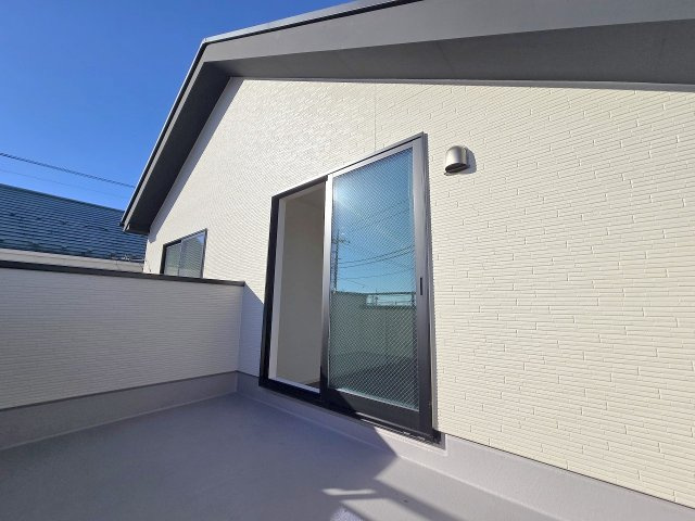 青梅市新町1丁目　全1棟のバルコニー