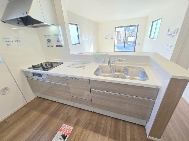 青梅市新町1丁目　全1棟のキッチン