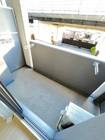 エスリード西宮北口第2のバルコニー