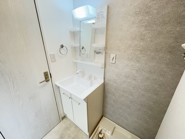 源七第一コーポラスの洗面所