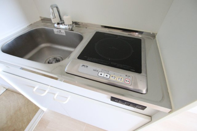 【設備】 | セインツ1号館 | IHコンロ