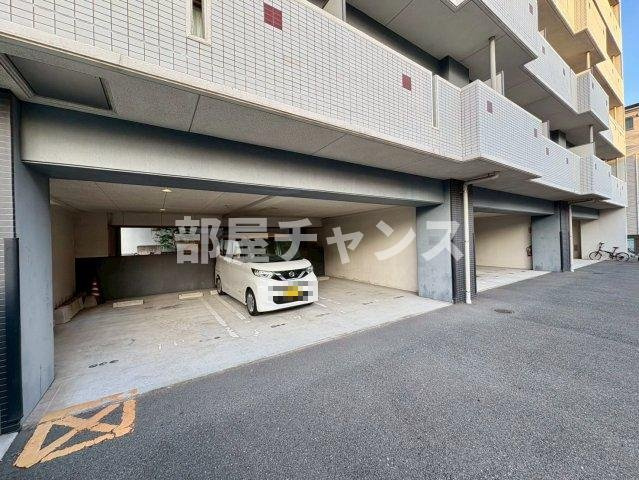 T's Dream名駅の駐車場