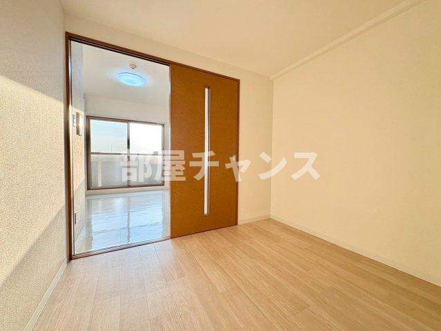 T's Dream名駅の居間・リビング