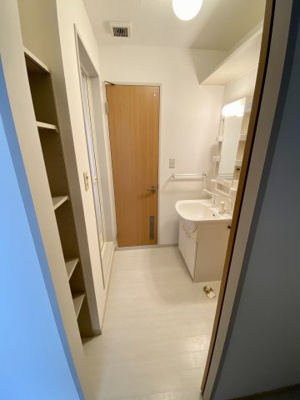 【洗面所】 | フォーシーズン和歌山Ⅱ | ※写真はイメージです。