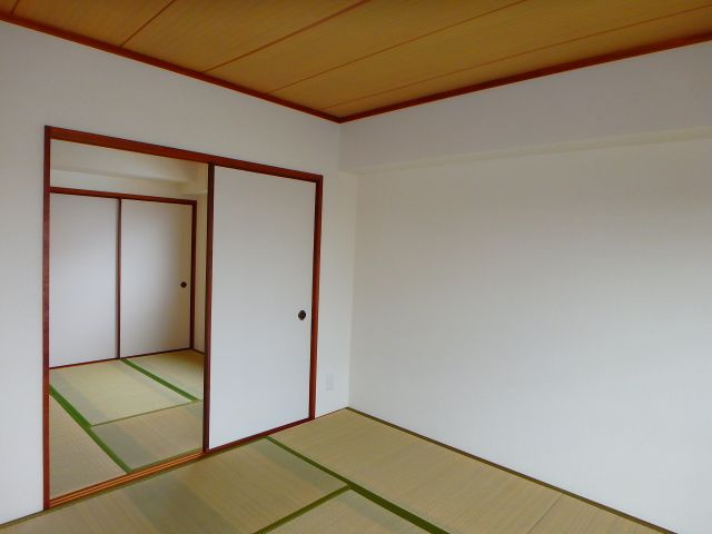 ネクスト倉田　東館の和室|ネクスト倉田（岡山市中区倉田）RC賃貸マンション