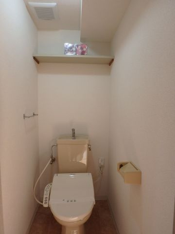 ネクスト倉田　東館のトイレ|ネクスト倉田（岡山市中区倉田）RC賃貸マンション