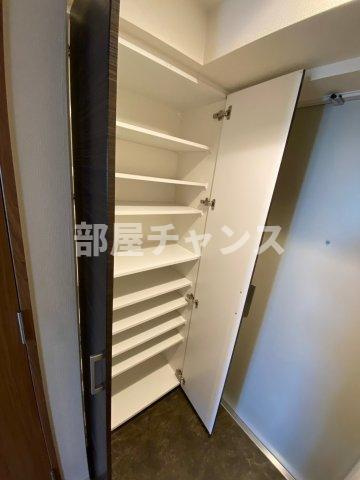 プレミアム大須の収納